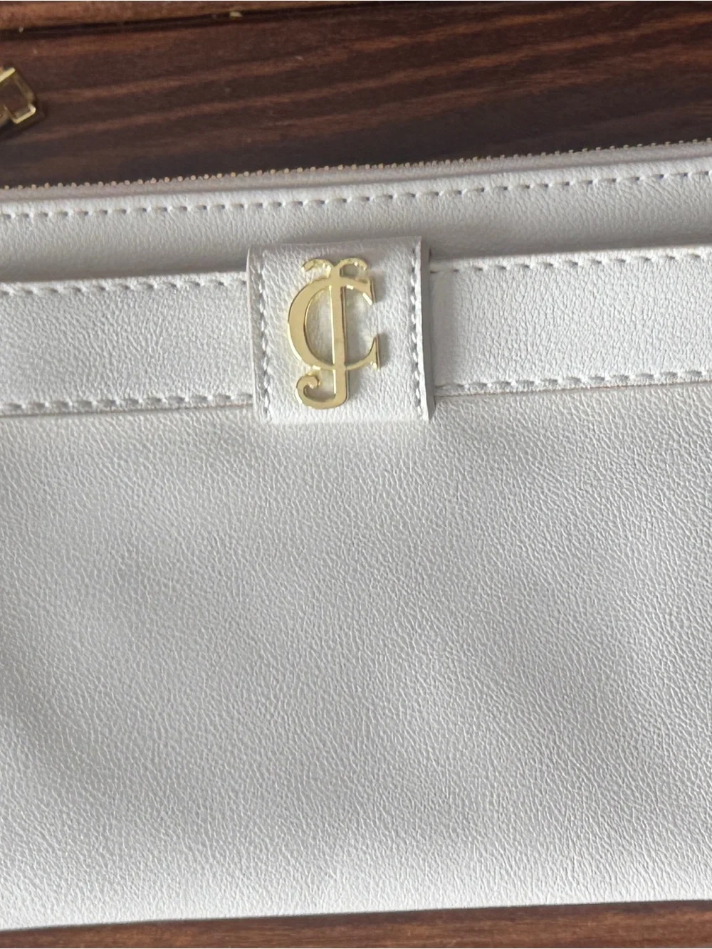 Juicy Couture compact white