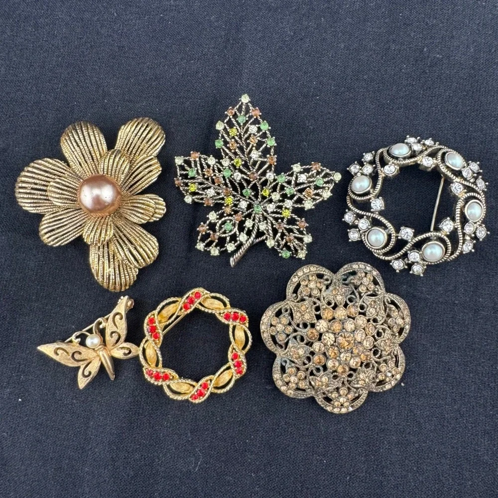 Vintage Brooch Lot Monet JJ Signed Rhinestone Pearl Flower Butterfly Leaf READ