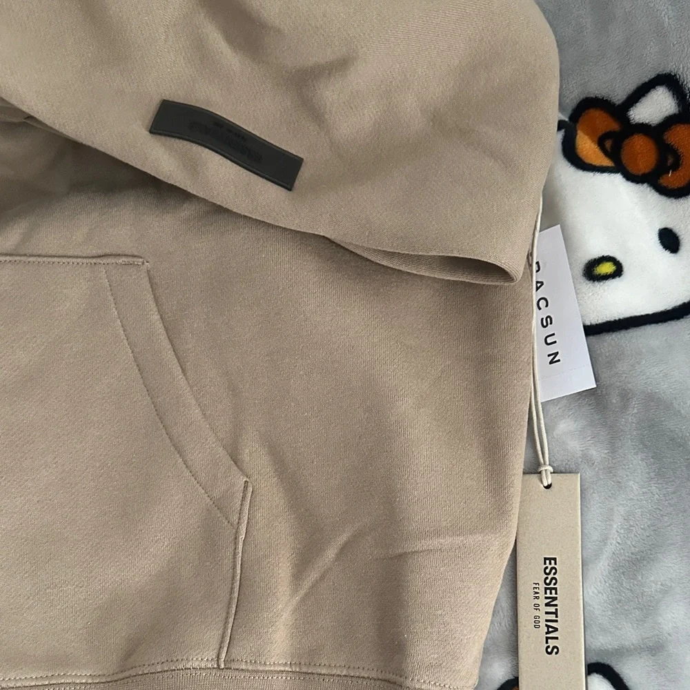 Essentials minimal sweatshirt