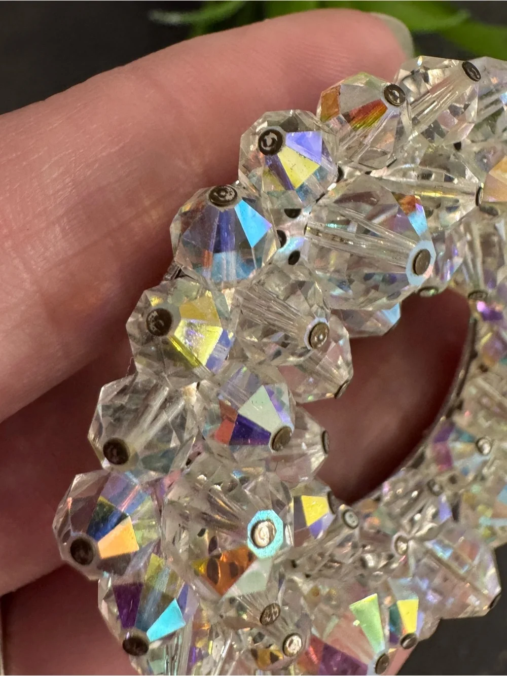 Vintage 50s Retro Aurora Borealis Faceted Crystal Bead Wreath Circle Brooch Pin