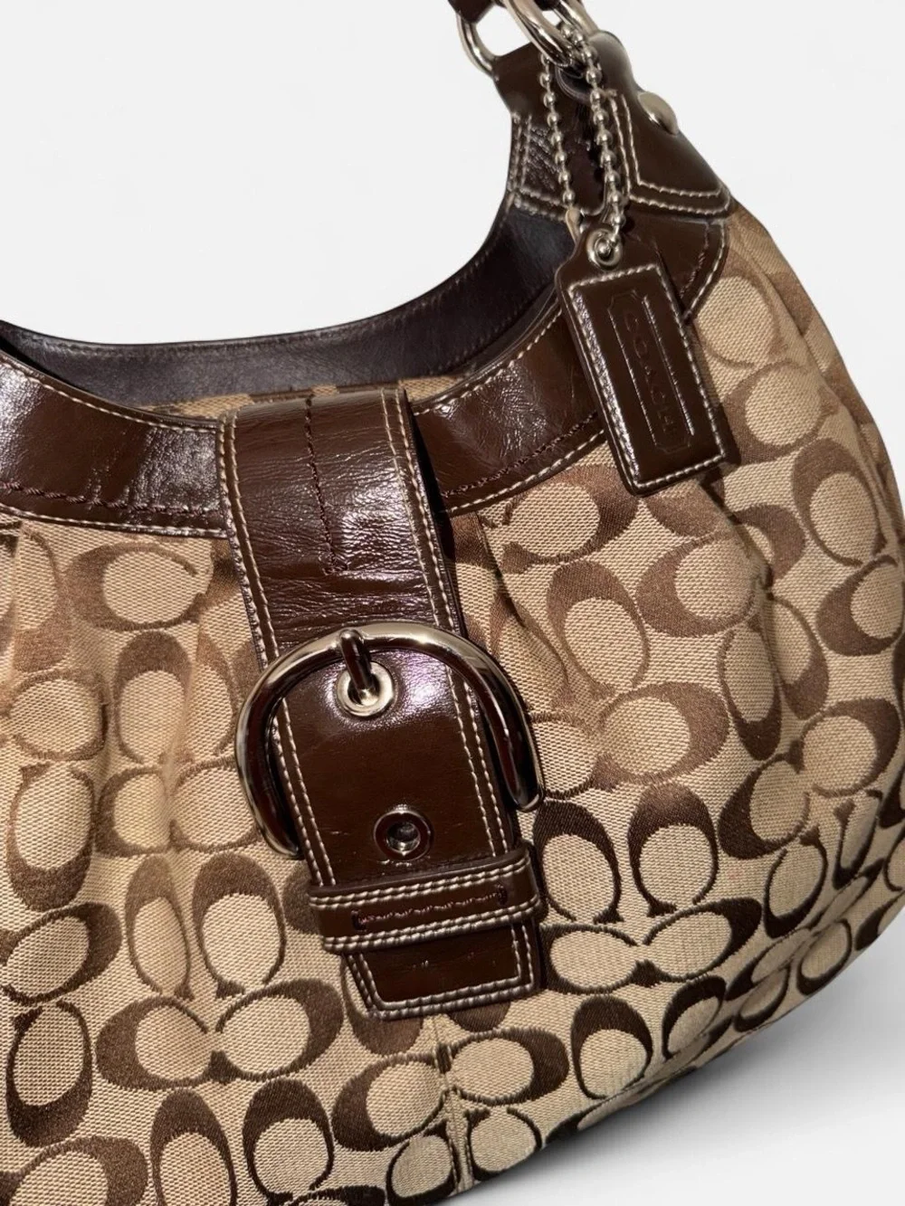 Coach classic hobo