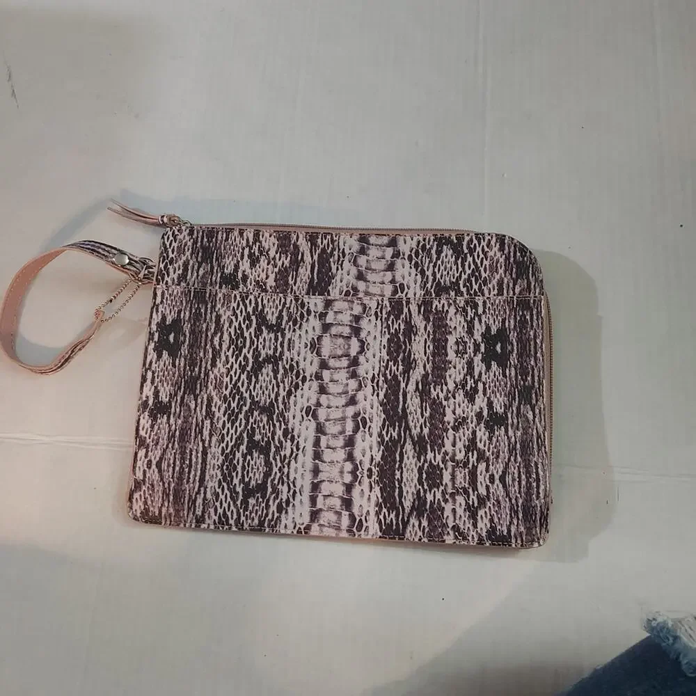 Pink Faux Crocodile Wristlet Accessory Casual Animal Print Boho Rocker Party
