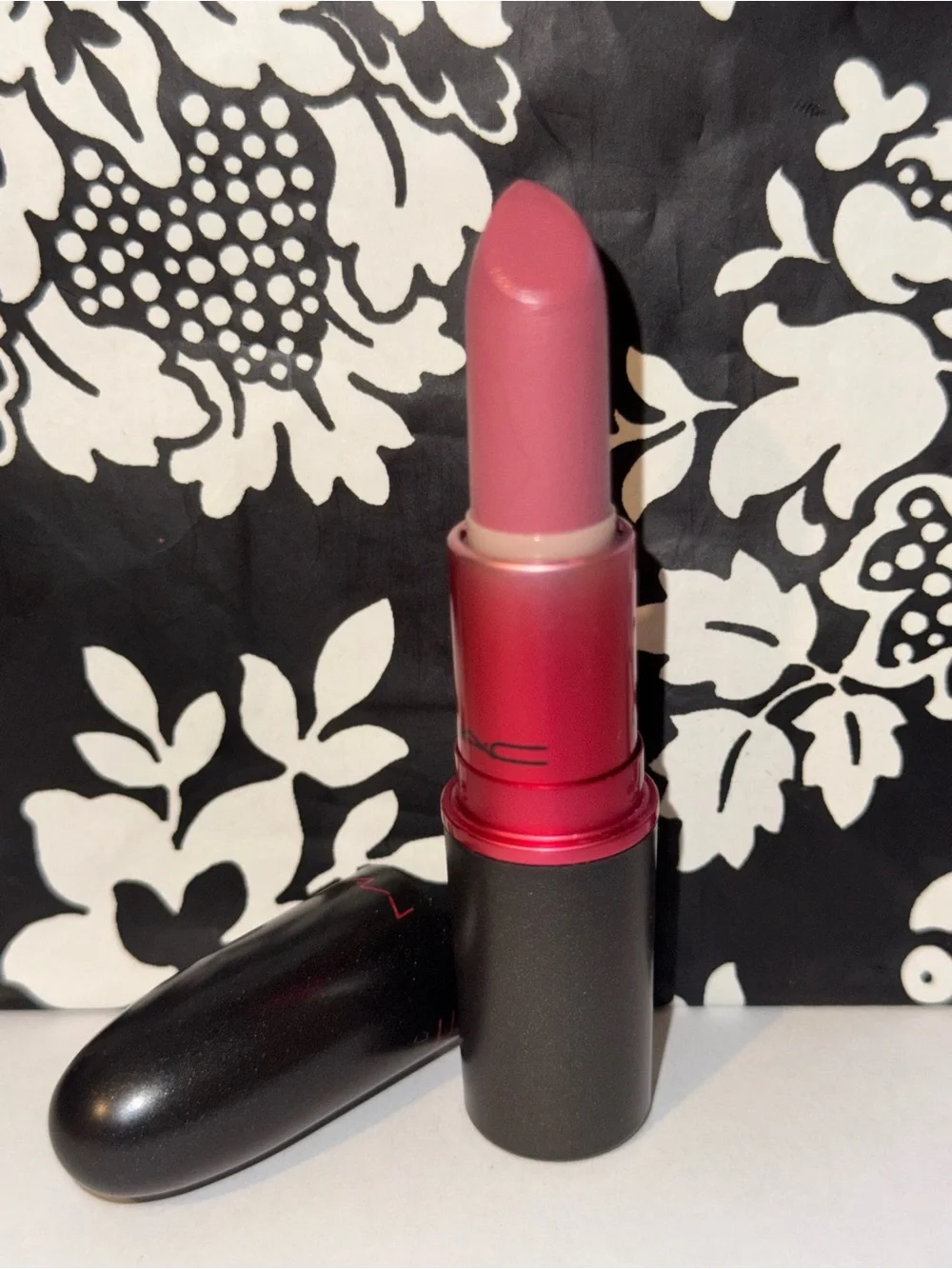 MAC Viva Glam V1 Special Edition Lipstick-Rare