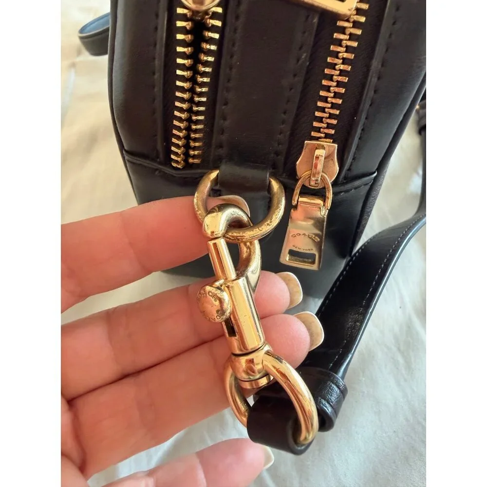 Coach womens crossbody
