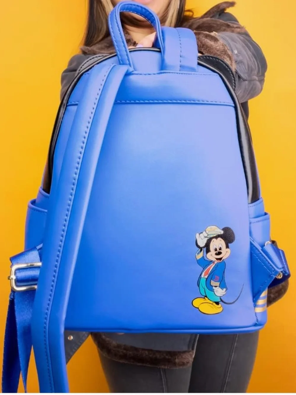 Loungefly disney mickey