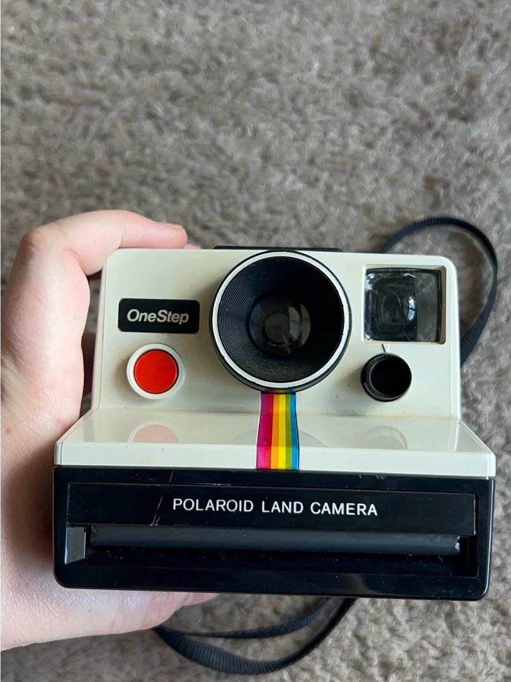Polaroid button strap