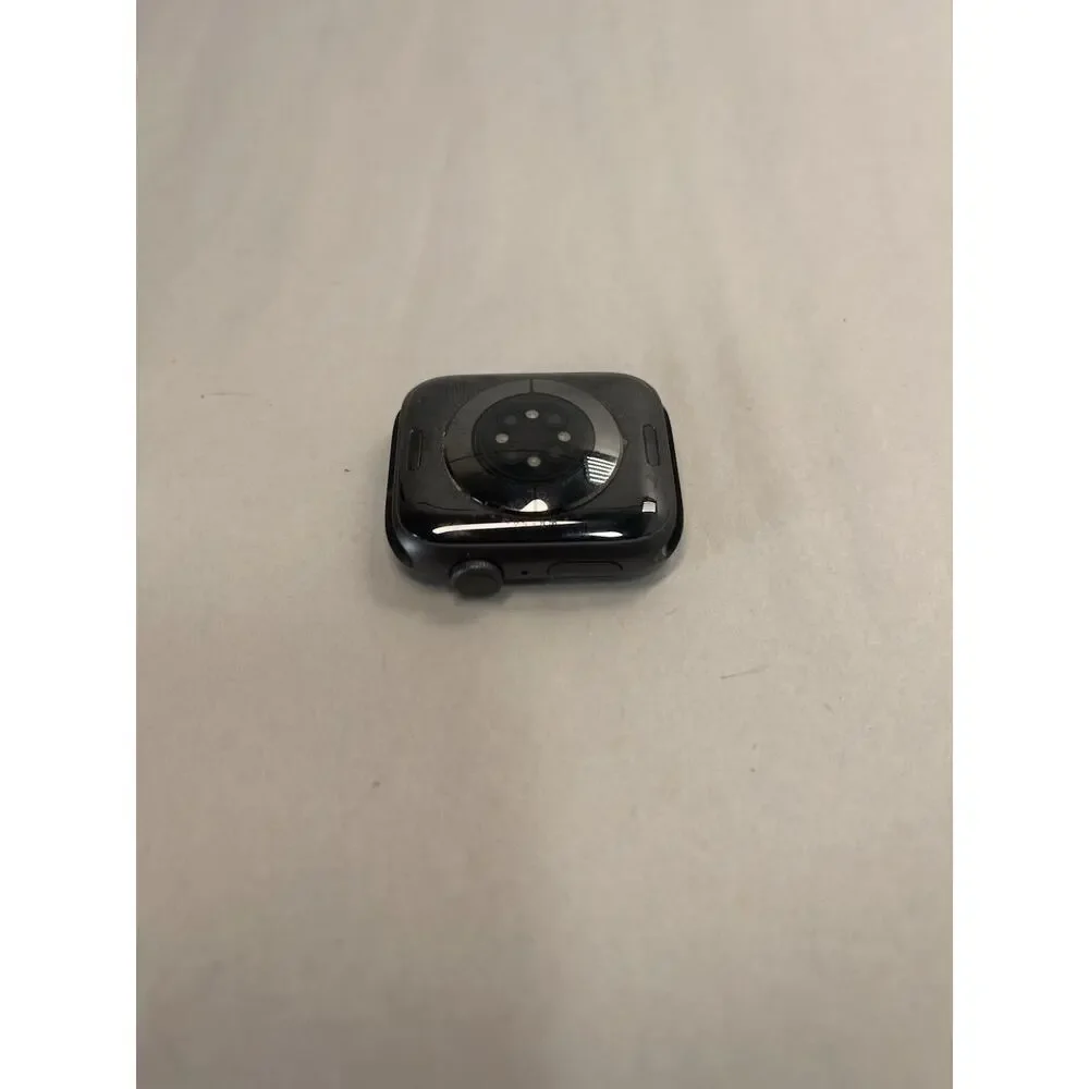 Apple shipping fast