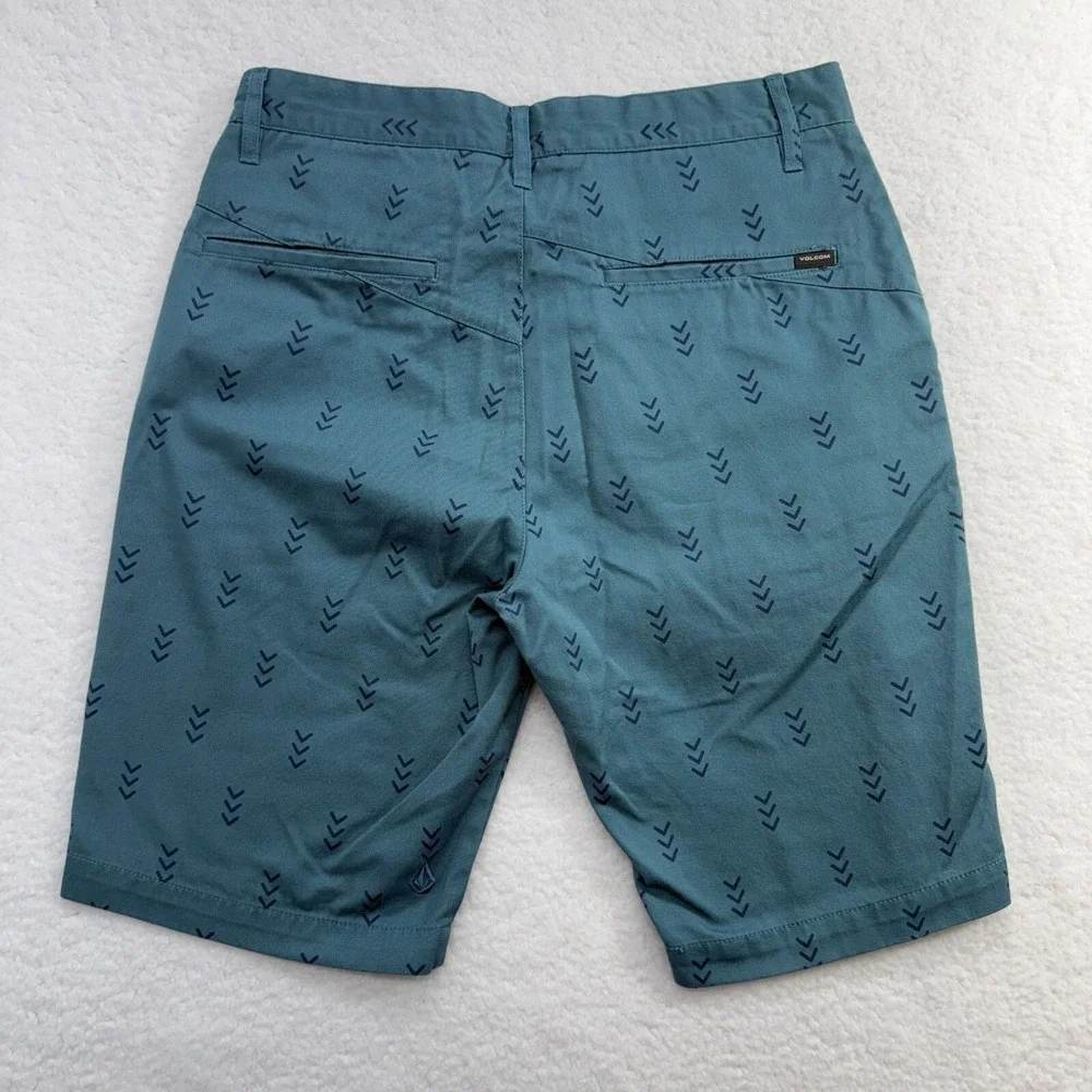 Volcom Chino Shorts Teal Chevron Print Mens 30x10 Normcore Skater Coastal Casual