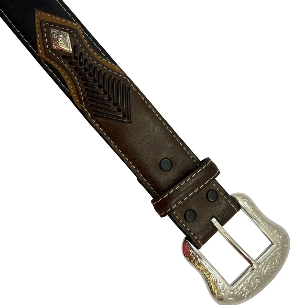 N/A this detailed topstitching