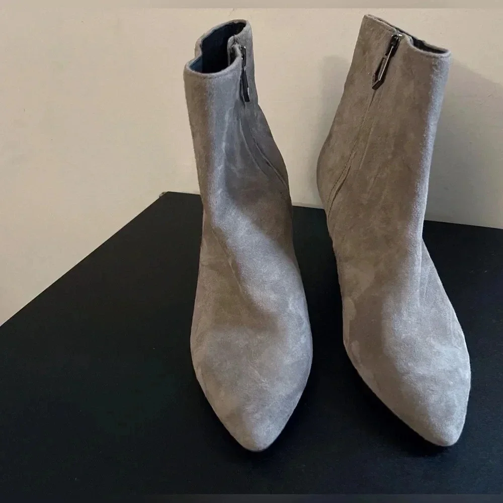 Botkier heels photo