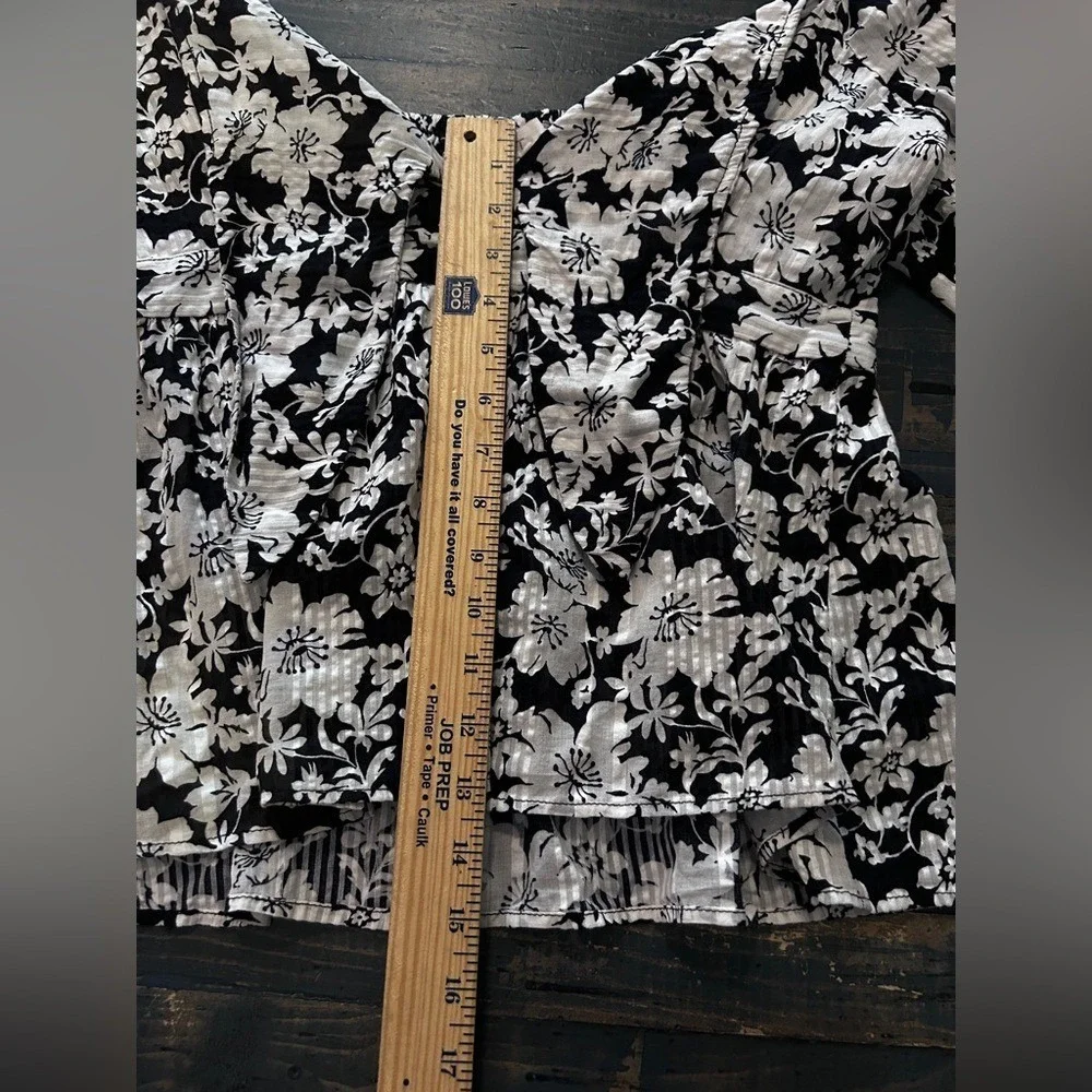 LOFT Floral Puff‎ Sleeve Top Black White Smocked Back Square Neck Blouse Large