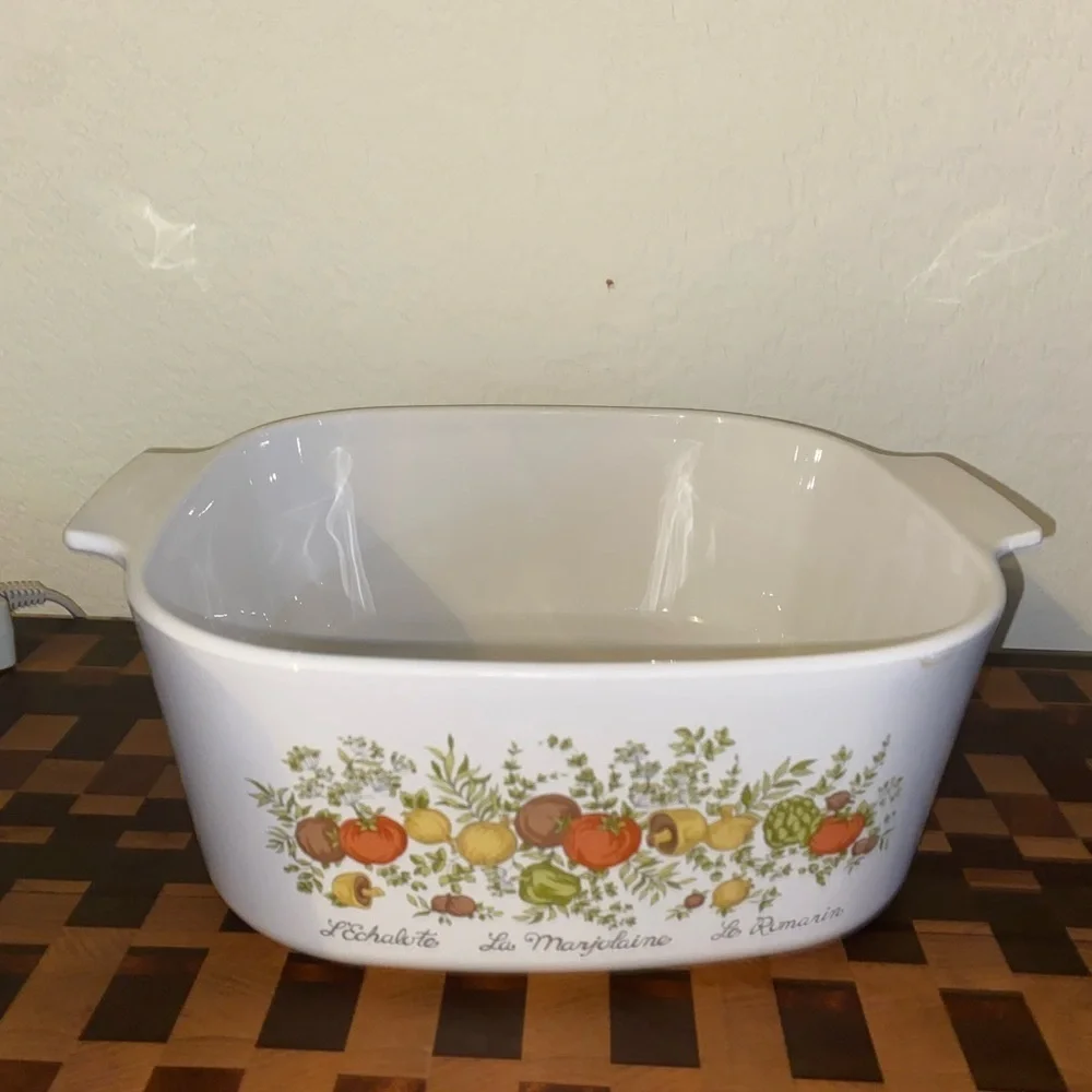 Corningware vintage pyrex