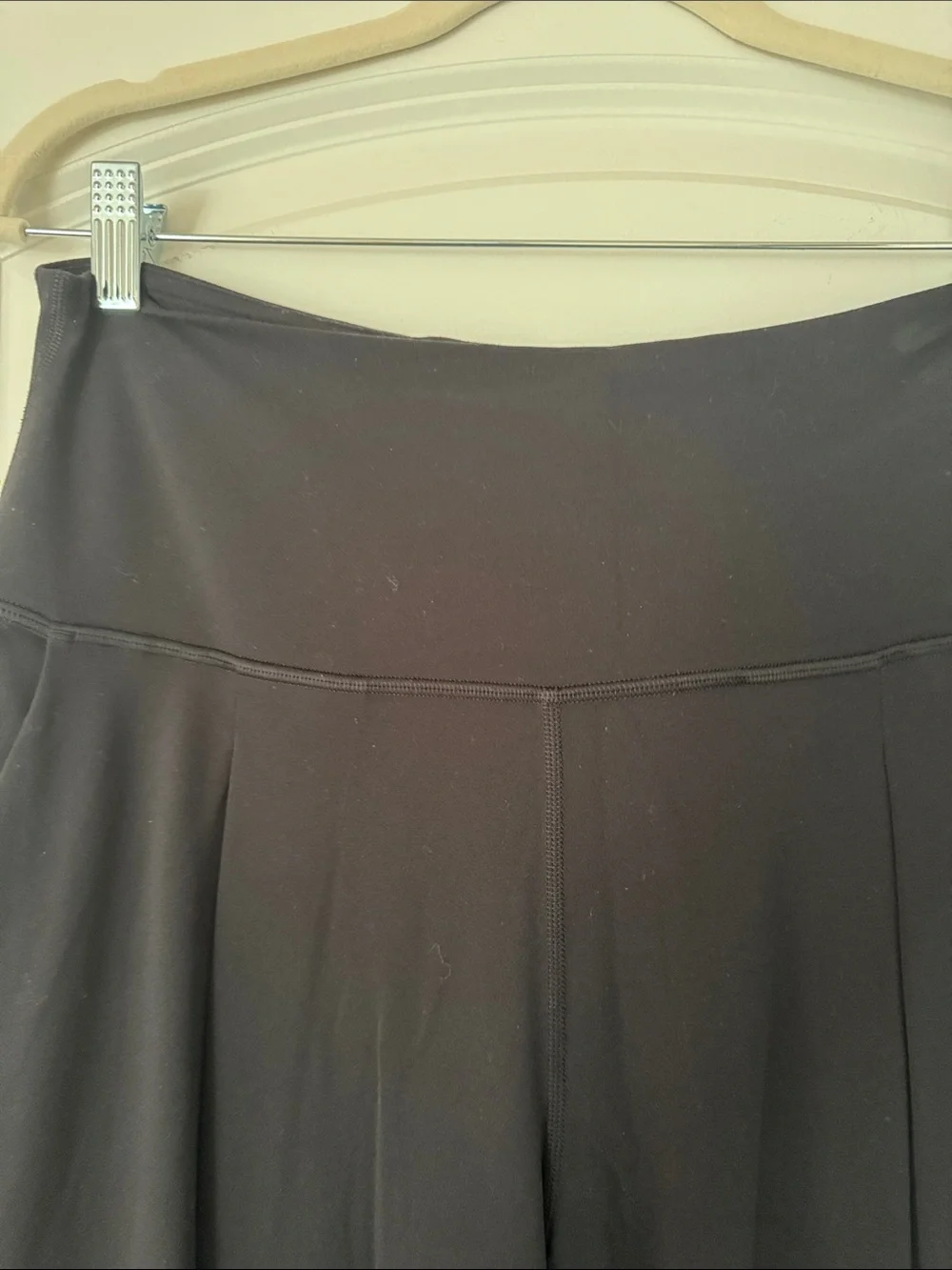lululemon athletica easy black