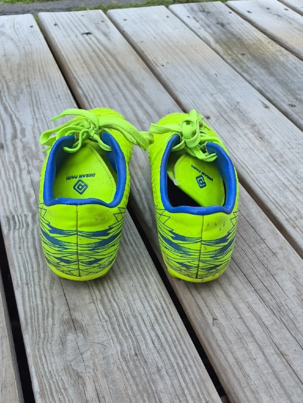 Dream Pairs neon yellow