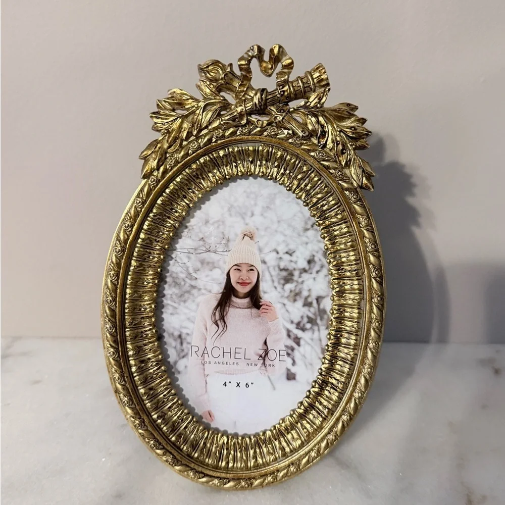 Rachel Zoe enhance your