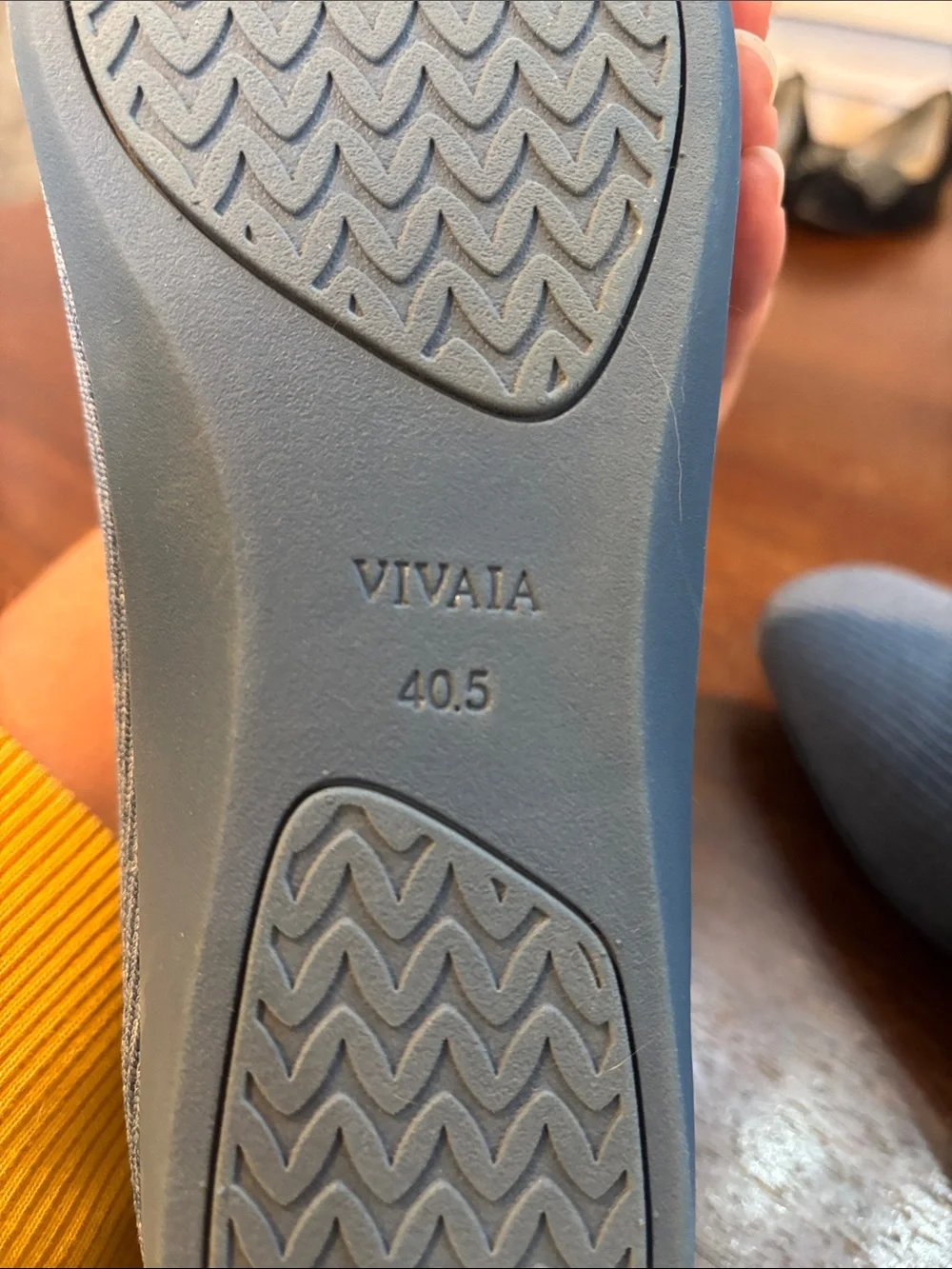 Vivaia neutral outfits are