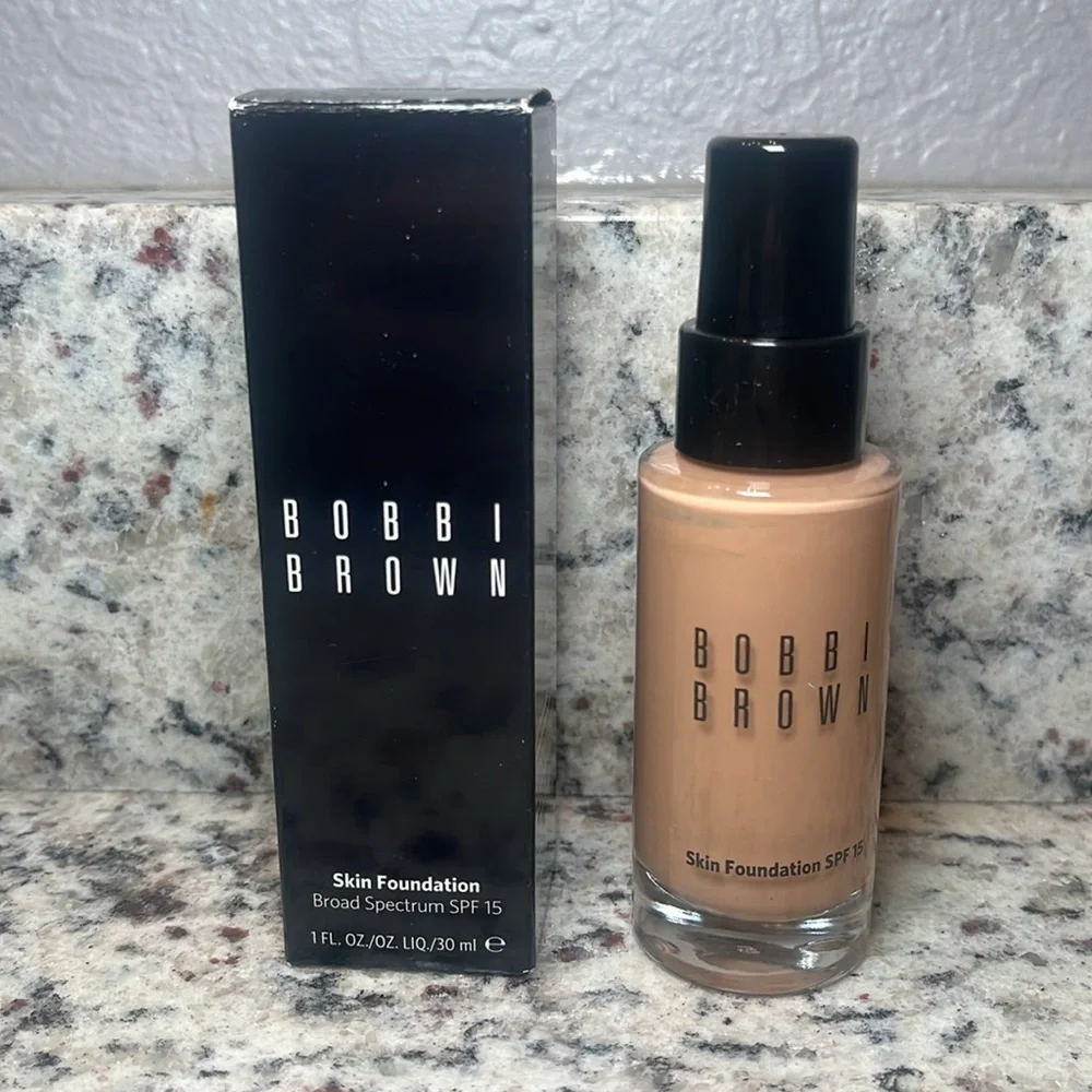 Bobbi Brown Neutral Honey Skin Foundation