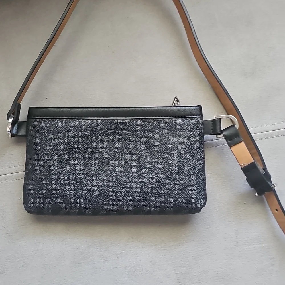 MICHAEL Michael Kors stylish black