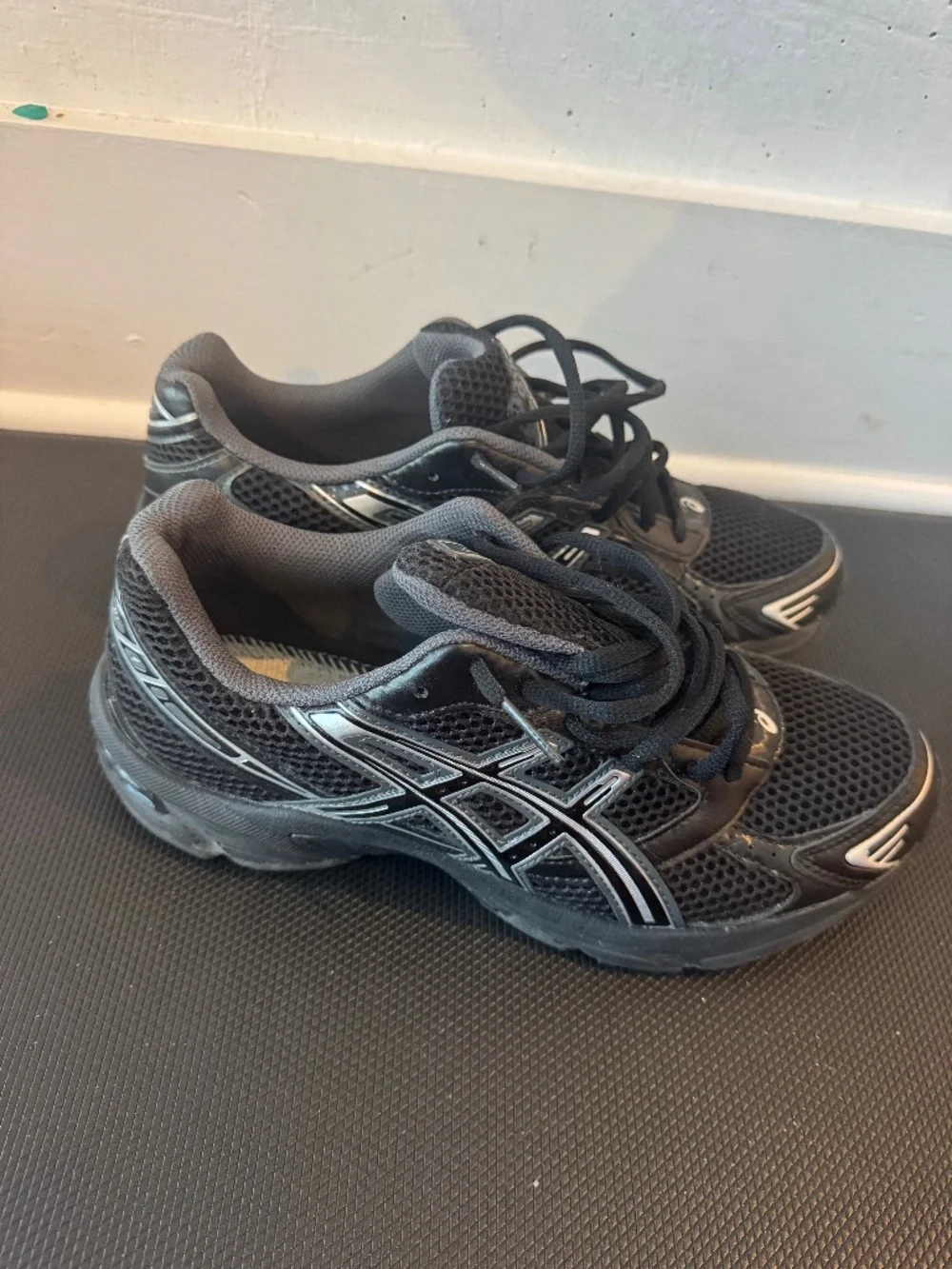 Gel ASICS