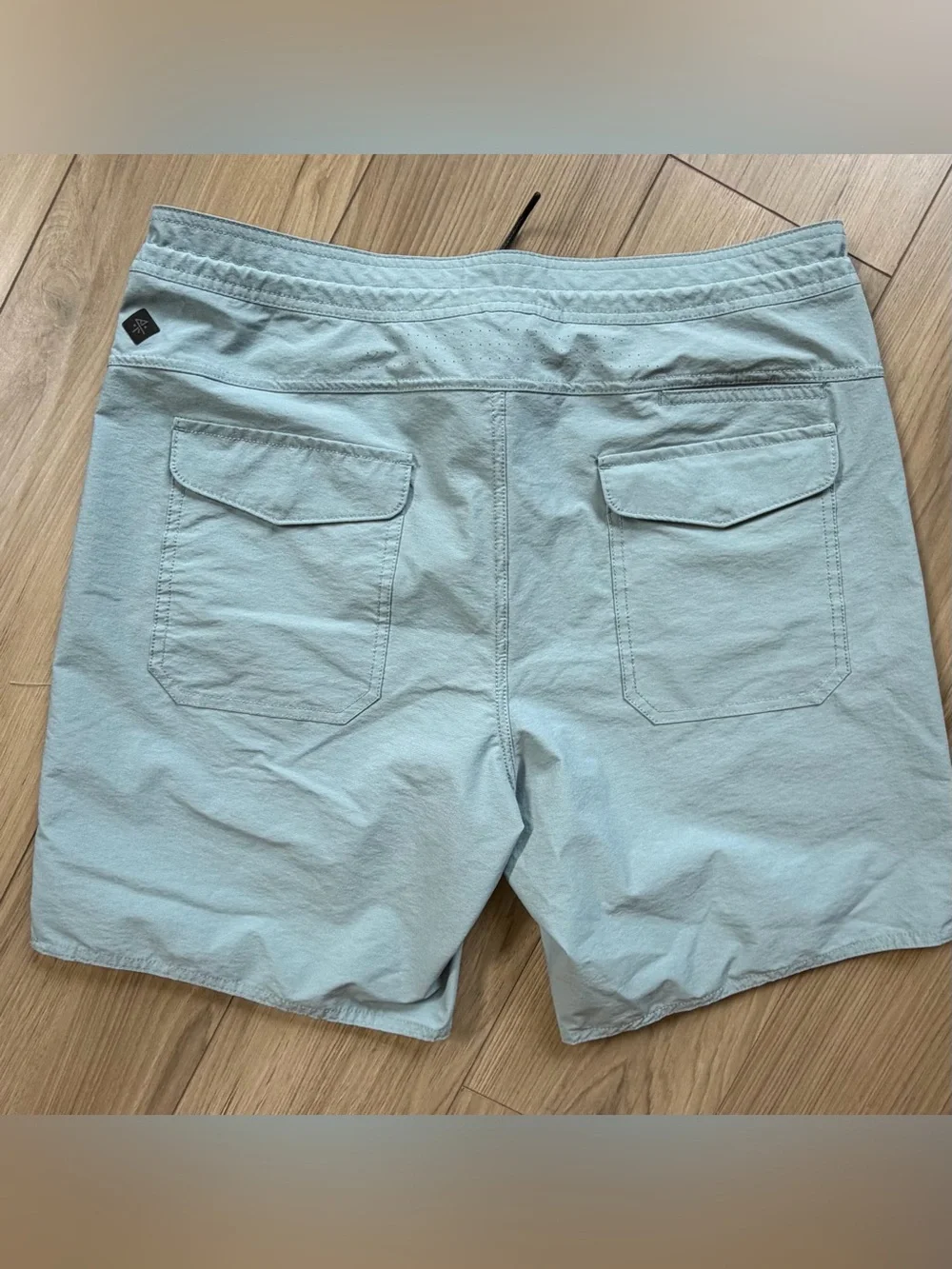 Roark Men's Layover Trail 2.0 Agave Blue Nylon Shorts Sz 34 NWOT