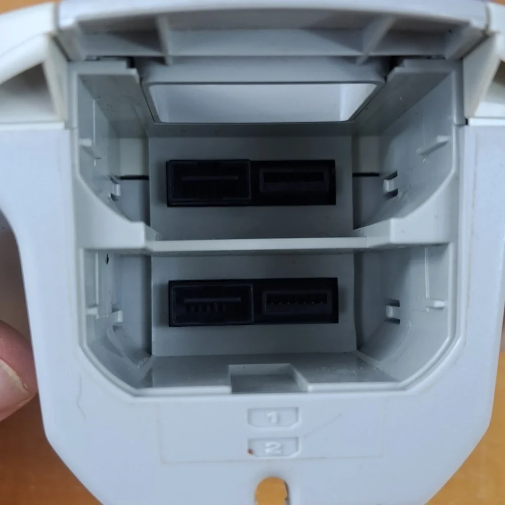 2 Vintage Sega Dreamcast OEM controllers White & Blue Ocean Clear # HKT-700 test