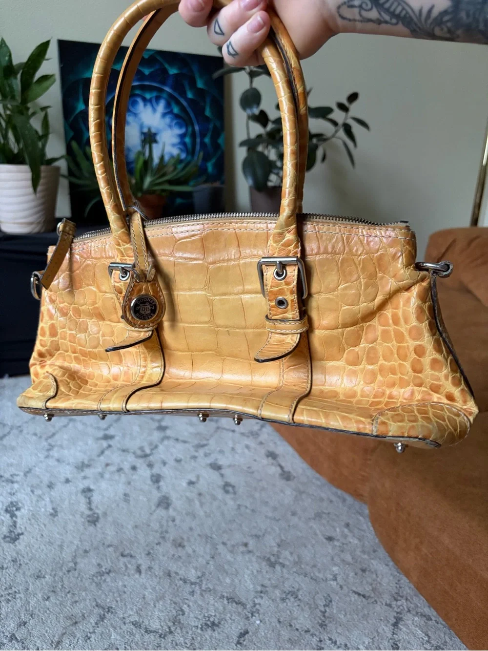 Dooney & Bourke interior polished