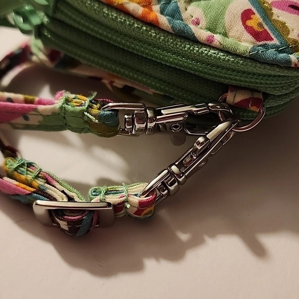 Vera Bradley add vibrant