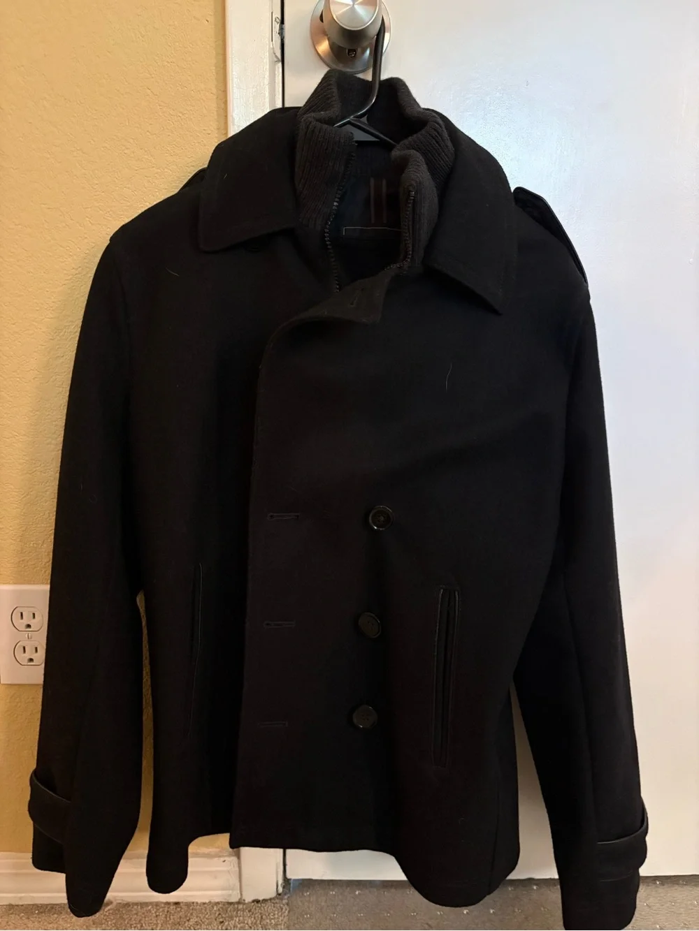 Express front classic black