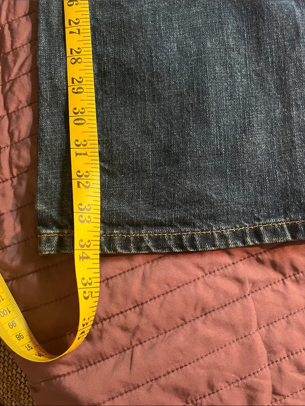 Tommy Hilfiger detail stitching contrasting