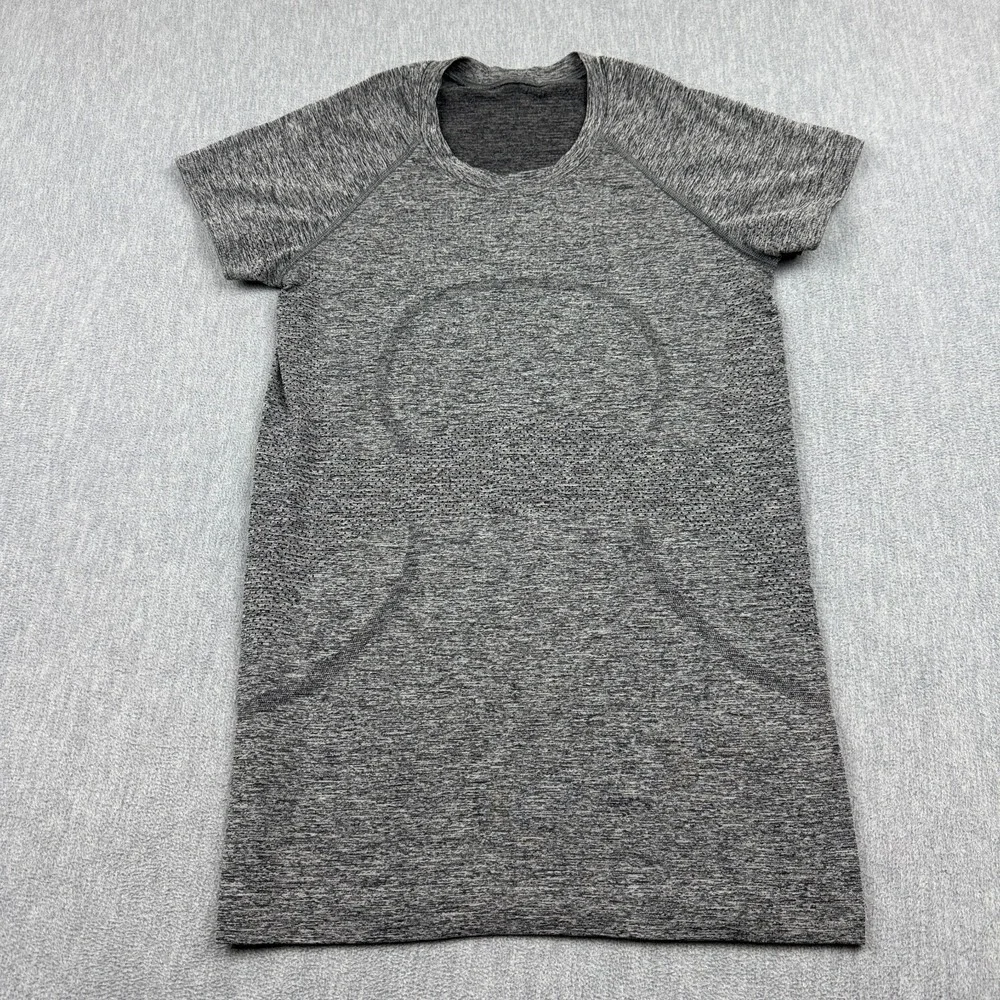 Lululemon Shirt Womens 6 Gray‎ Heather Swiftly Tech Yoga Gym Short Sleeve Active