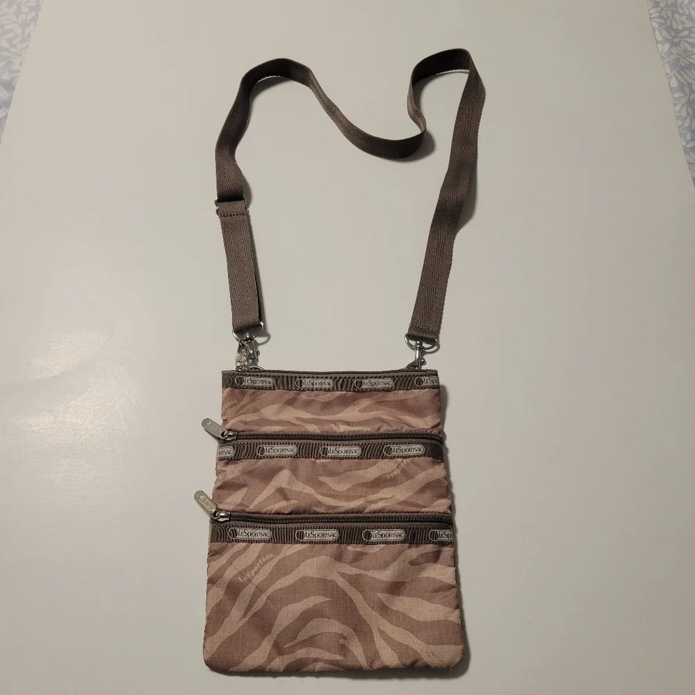 Lesportsac crossbody bag