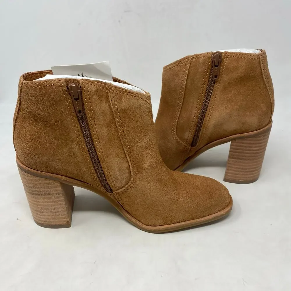Lucky Brand step out