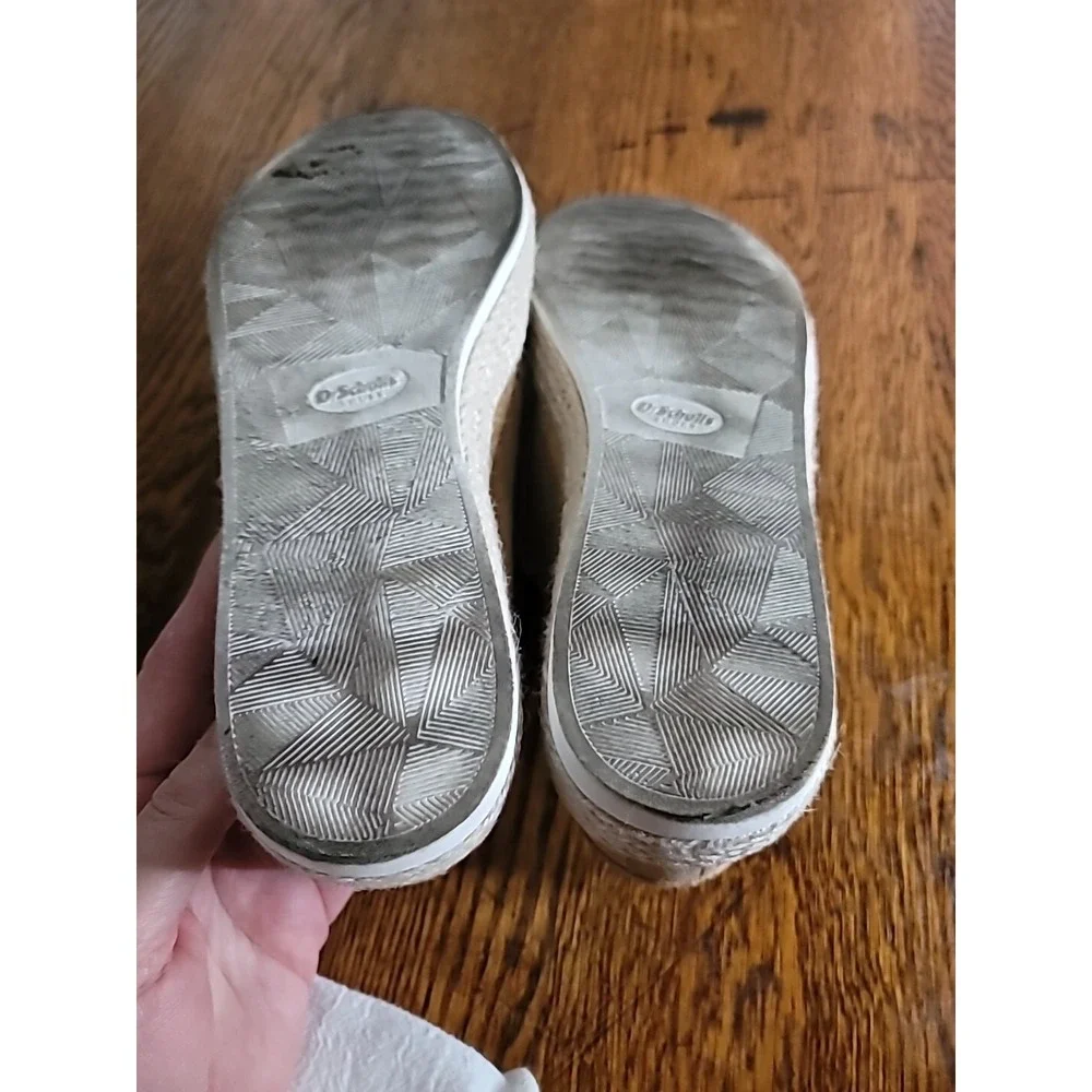 Dr. Scholls elevate your