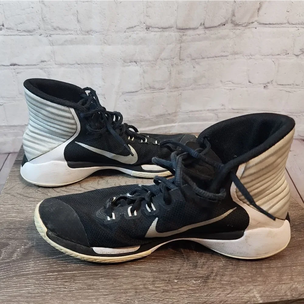 Nike great used