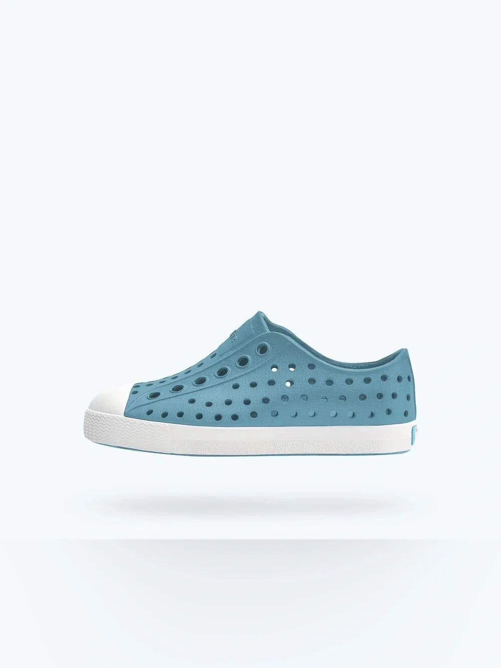 BOYS FLUX BLUE & WHITE NATIVE SHOES