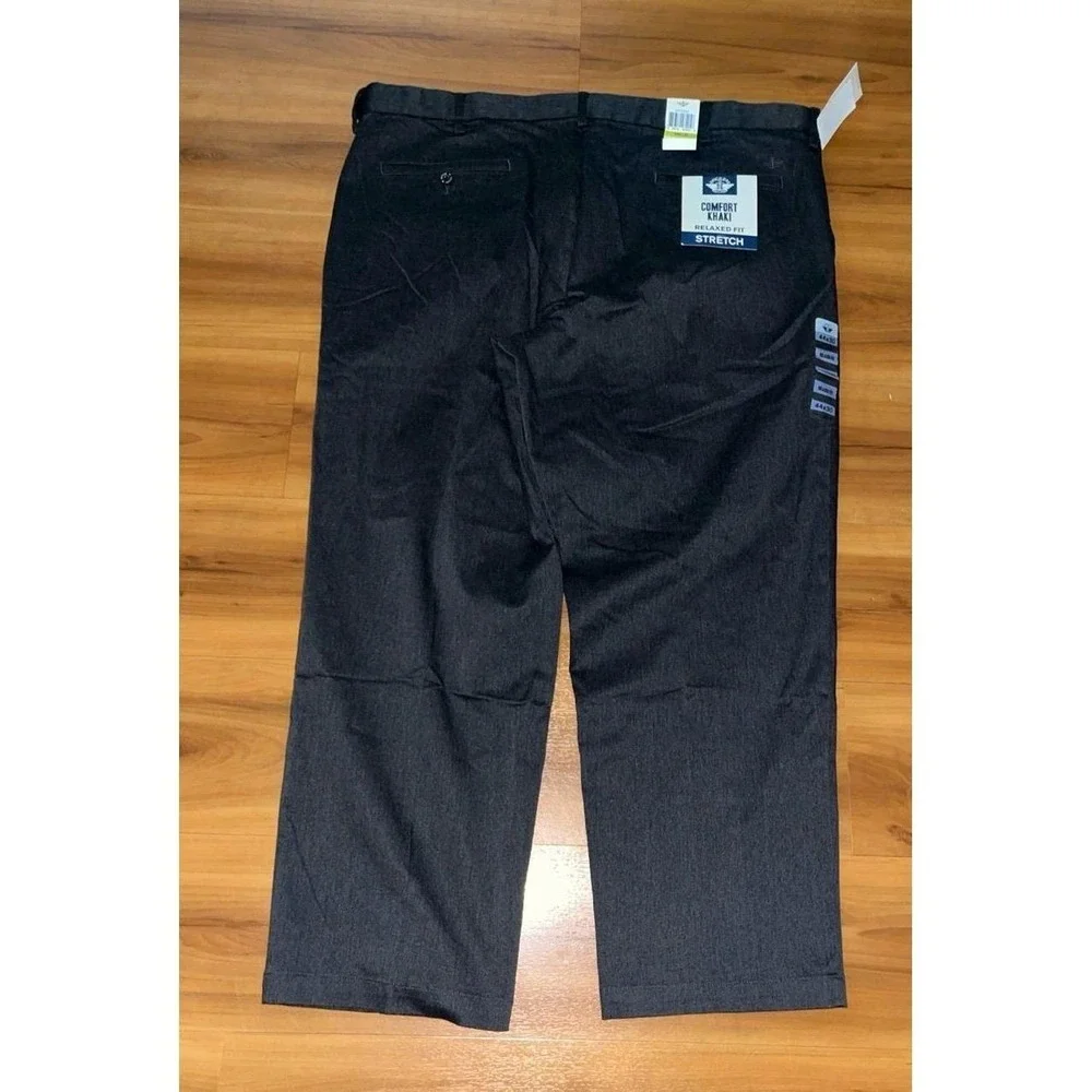 Mens NWT Dockers Relaxed Fit Comfort Khaki Stretch Business Casual Chino Pants