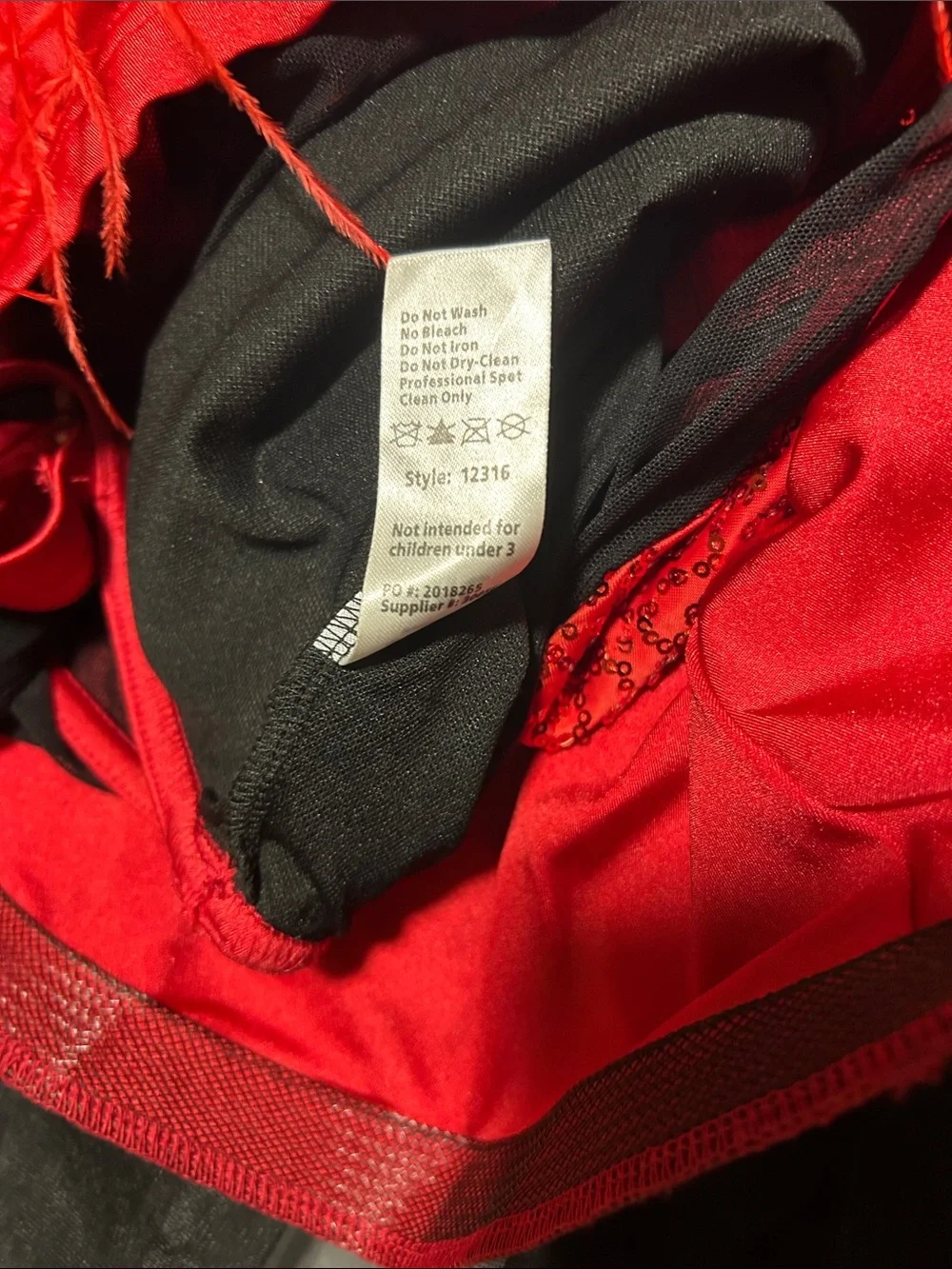 Weissman charming red