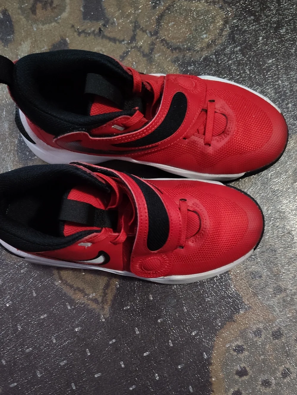 Nike euc worn