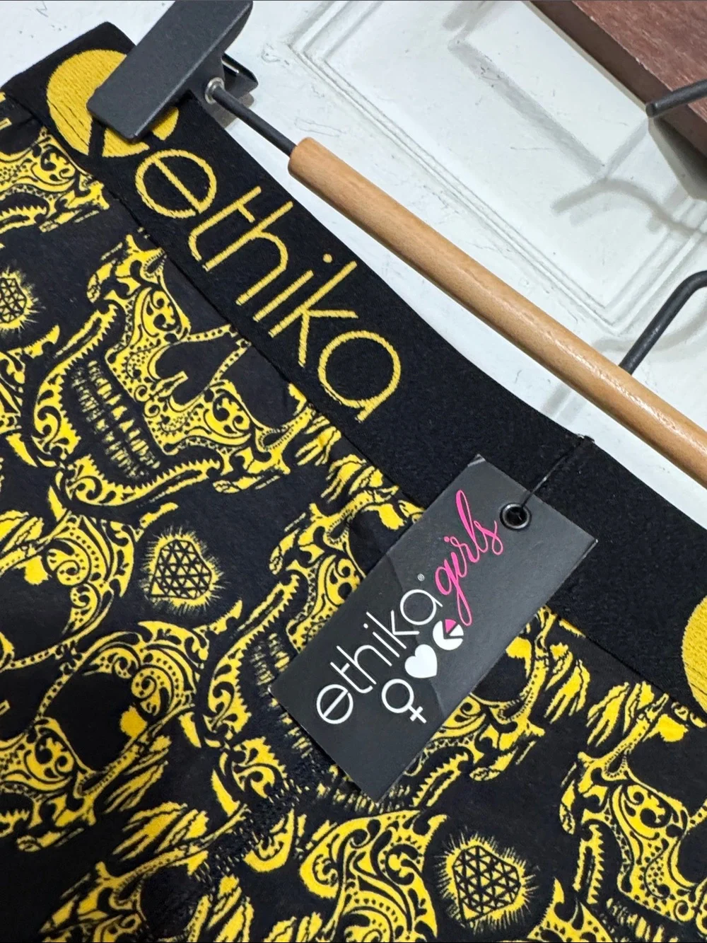 ethika stretchy leggings
