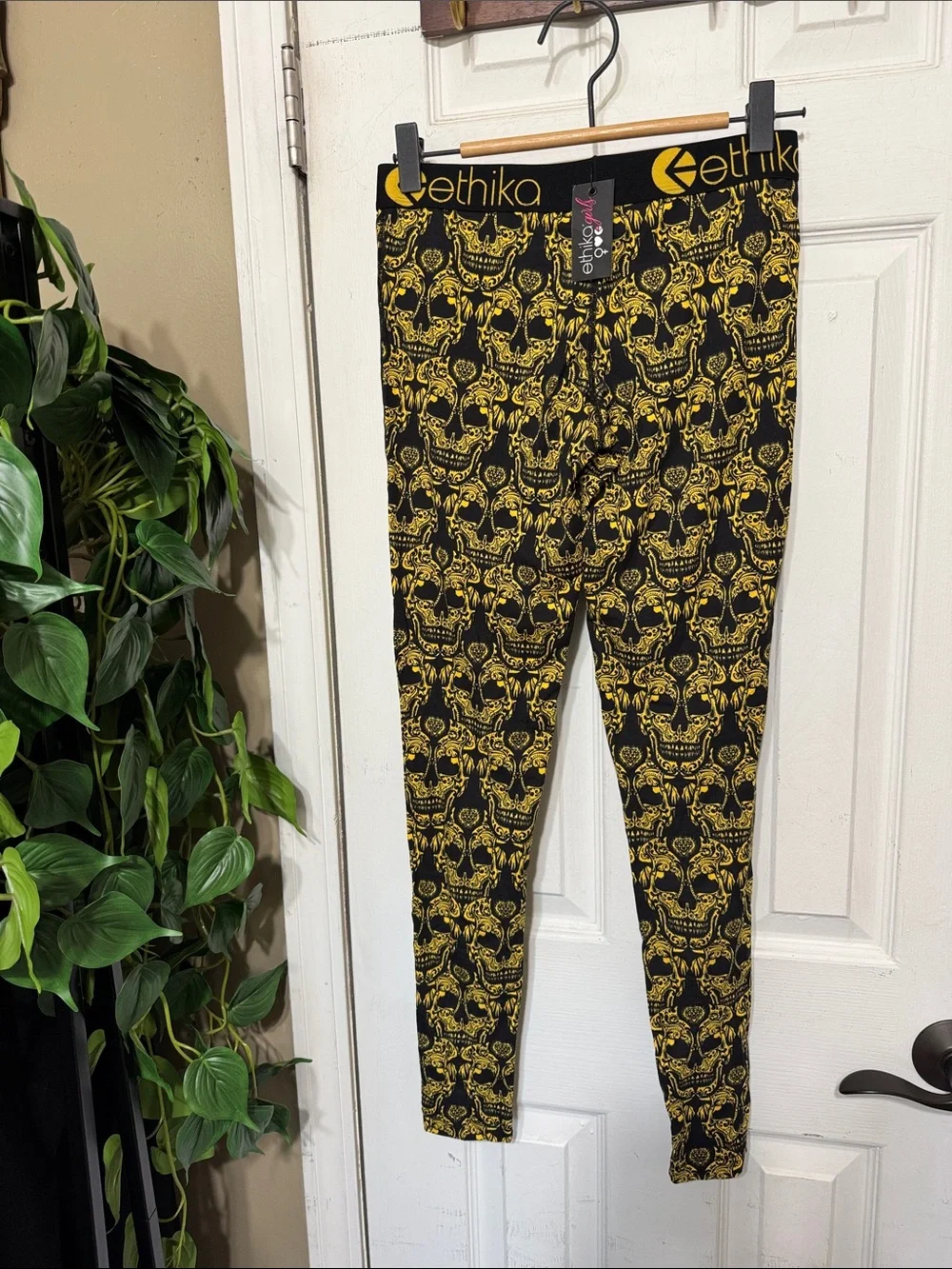 ethika stretchy leggings