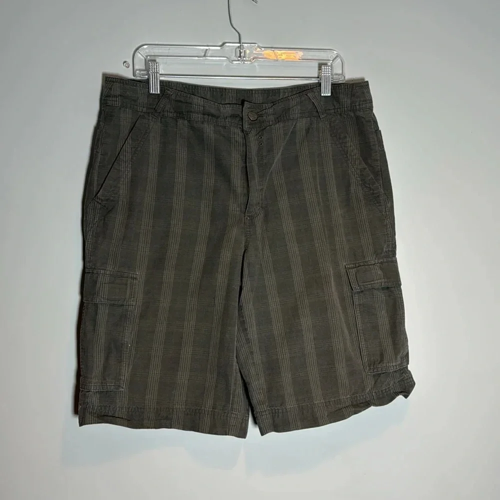 Patagonia Men’s Plaid All Wear Cargo Shorts Size 35