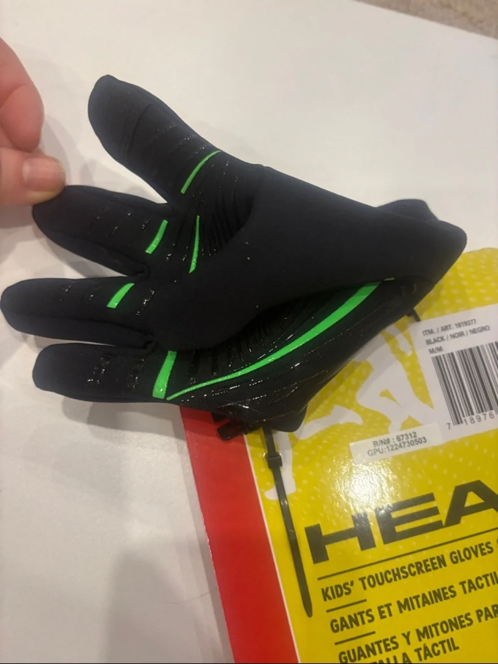 Head sleek gloves