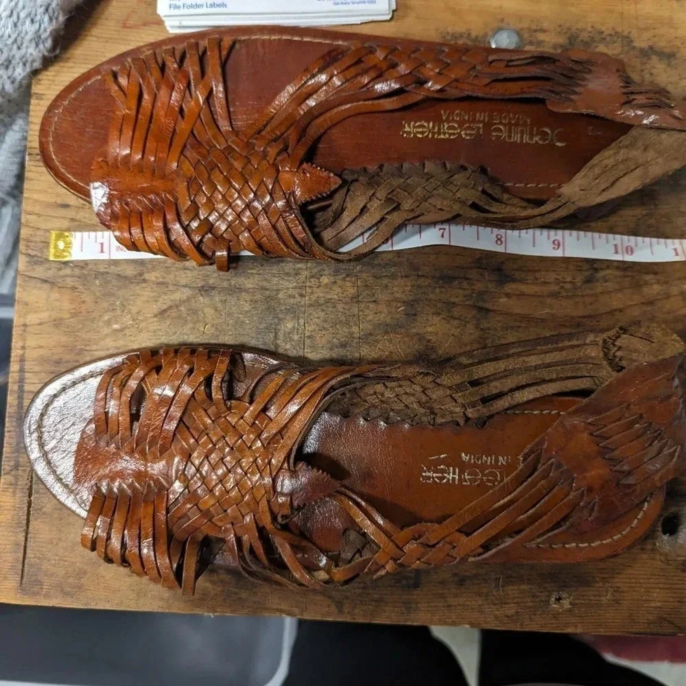 None vintage huraches