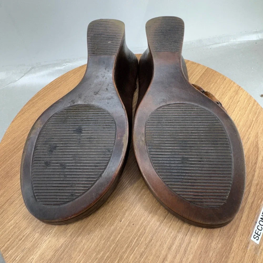 BONGO vintage inspect