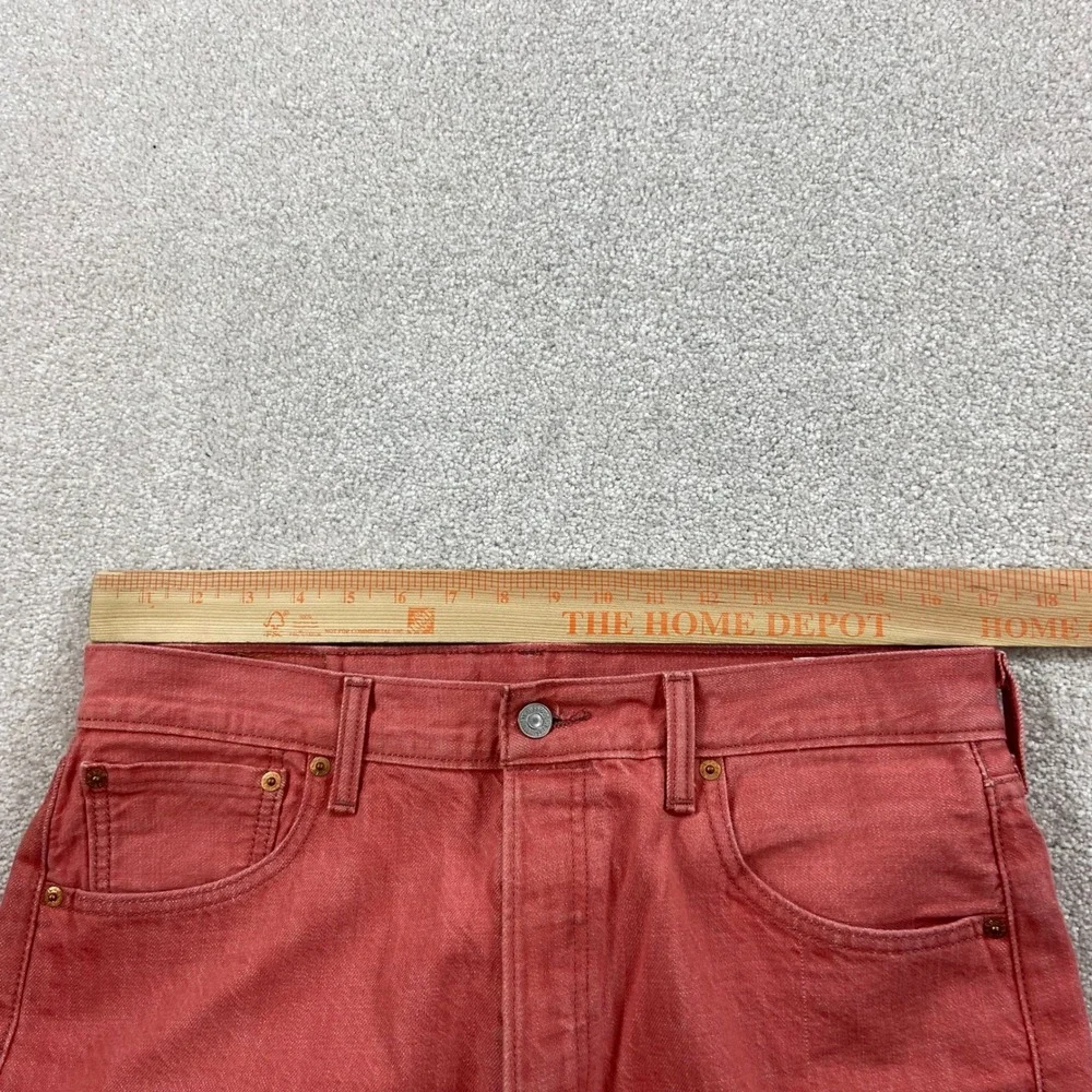 Levis measurements waist