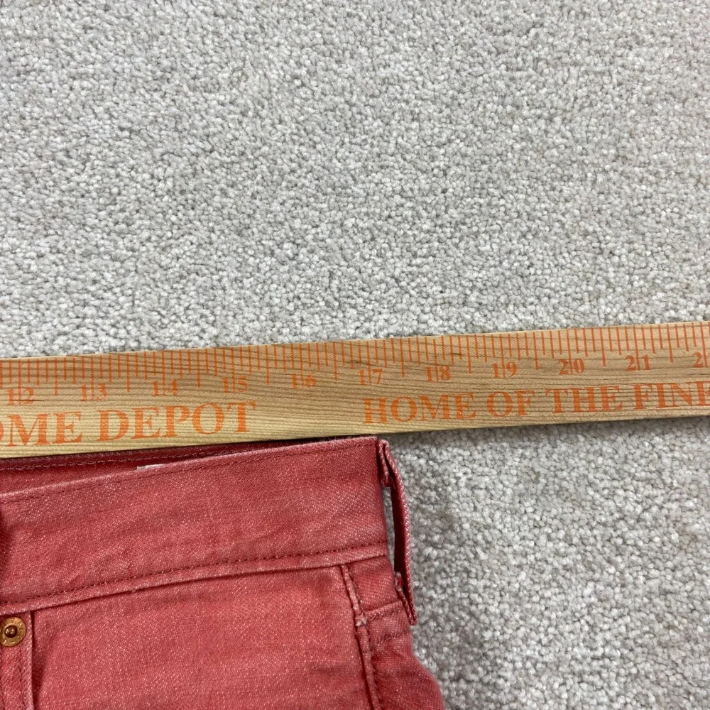 Levis measurements waist