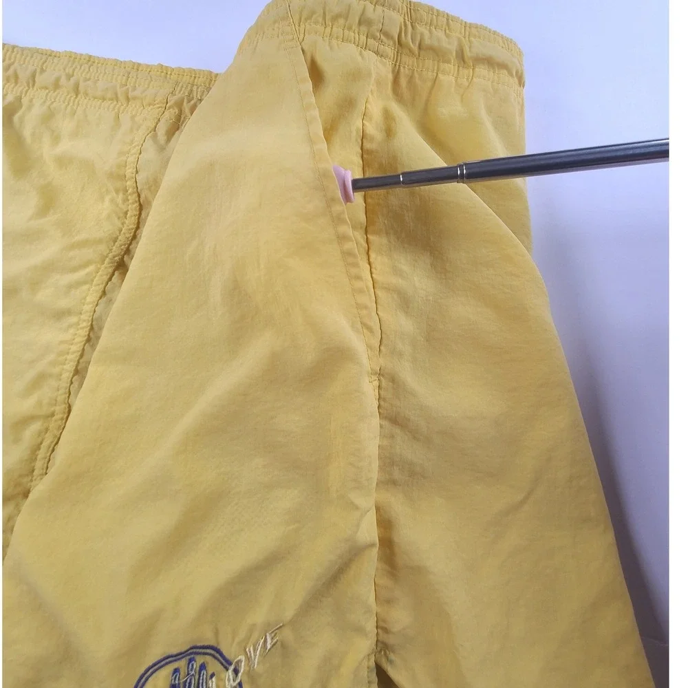 Body Glove Swim Trunks Shorts Mens 2XL Yellow Nylon Mesh Lined Embroidered Logo