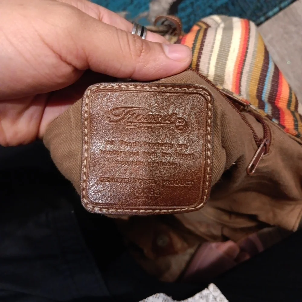 Fossil this medium