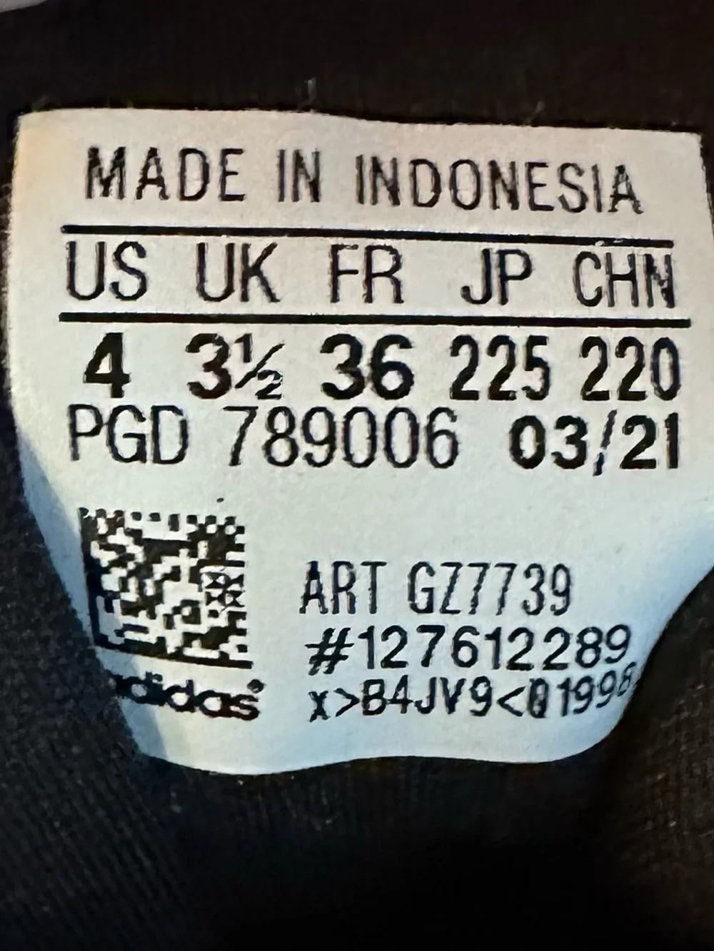 adidas supportive secure days
