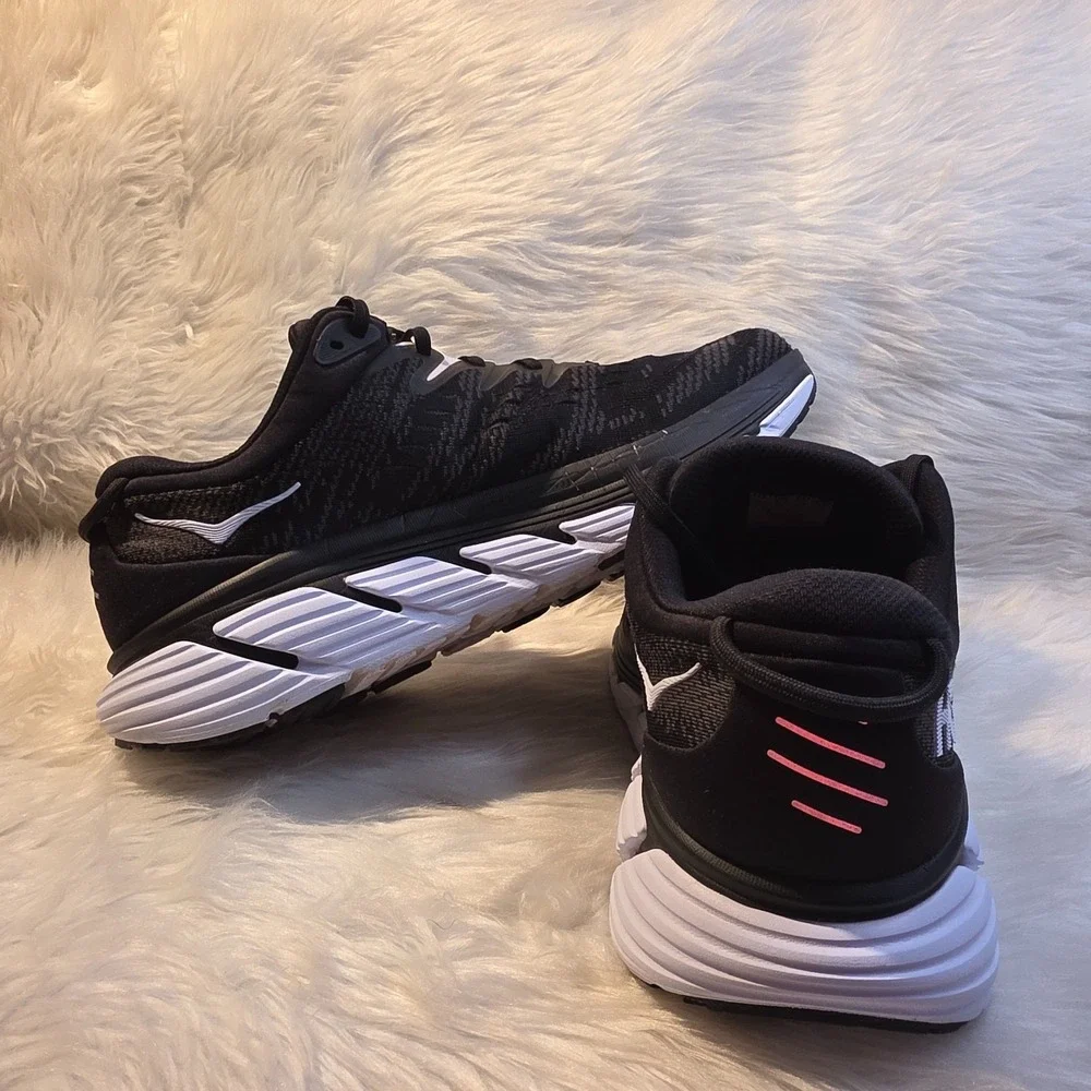 Hoka One One pre owned